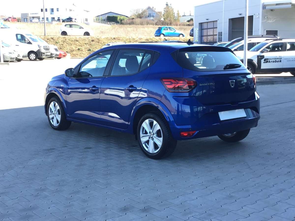 Fahrzeugbild eines Dacia Sandero