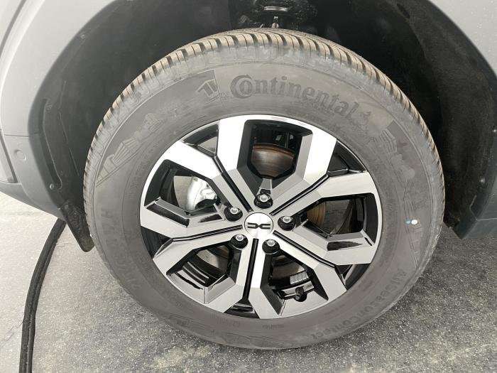 Fahrzeugbild eines Dacia Bigster