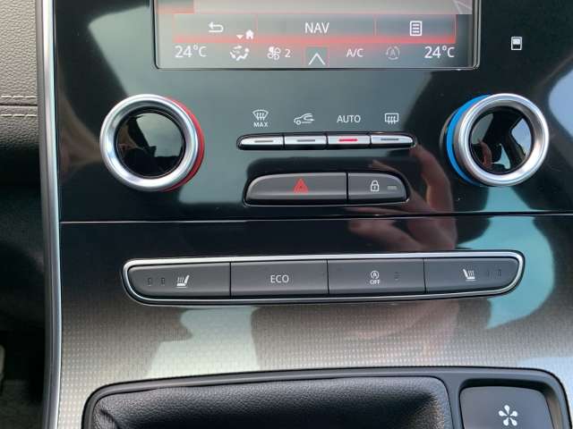 Fahrzeugbild eines Renault Grand Scénic