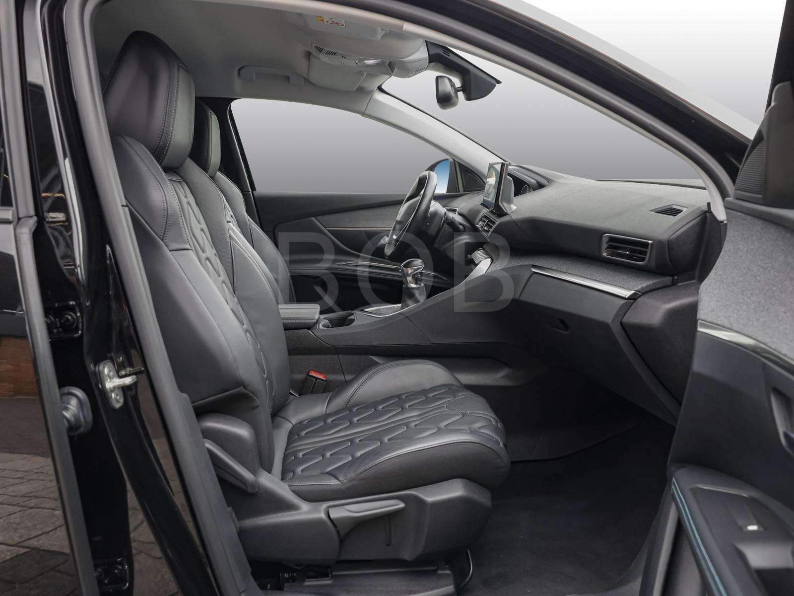 Fahrzeugbild eines Peugeot 3008