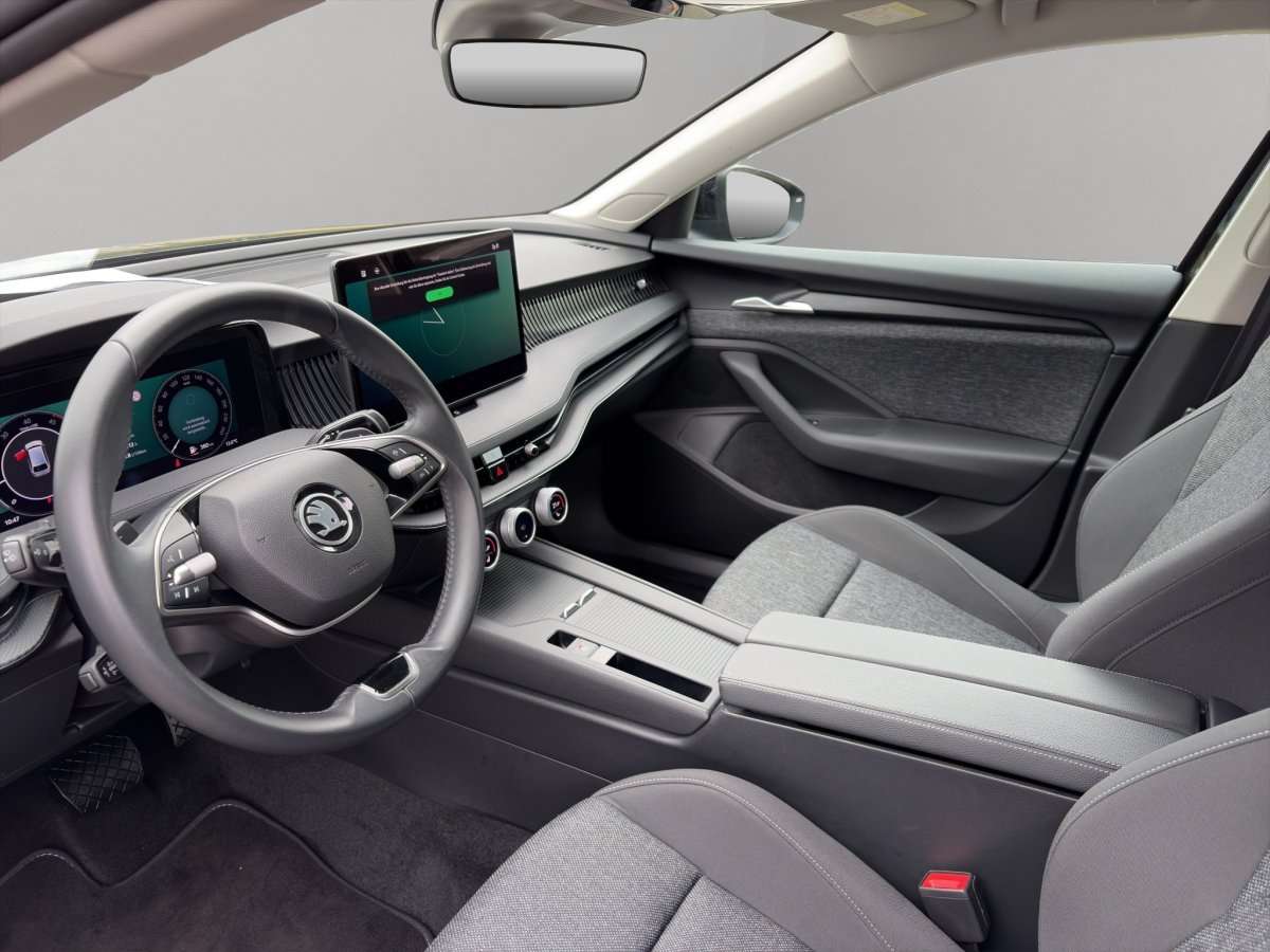 Fahrzeugbild eines Skoda Superb