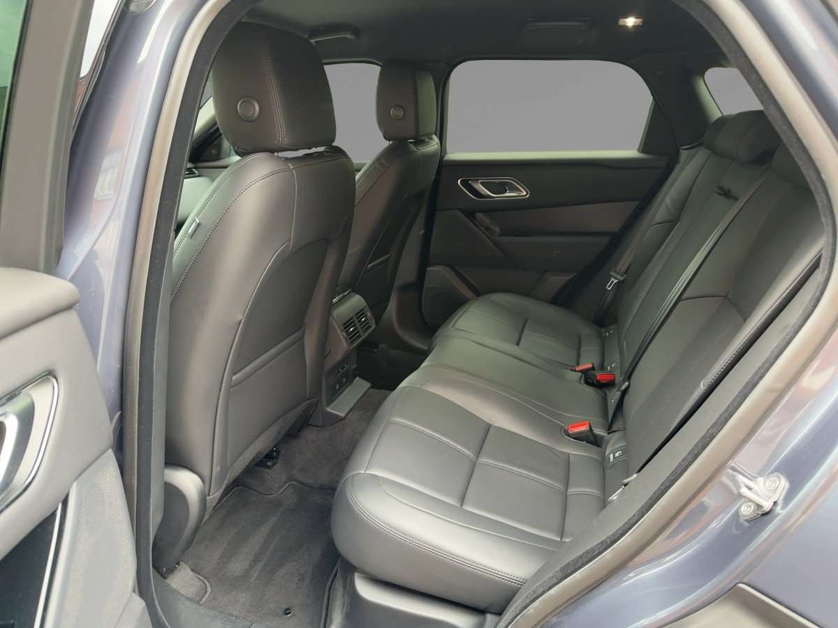 Fahrzeugbild eines Land Rover Range Rover Velar