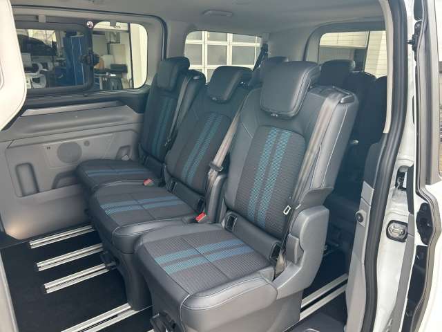 Fahrzeugbild eines Ford Tourneo Custom
