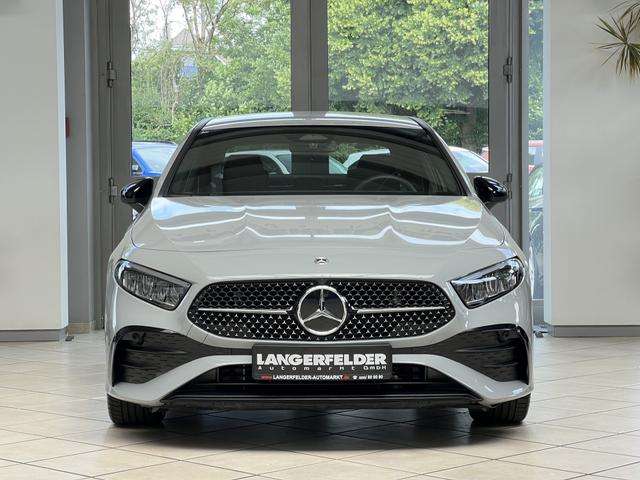 Fahrzeugbild eines Mercedes-Benz A-Klasse