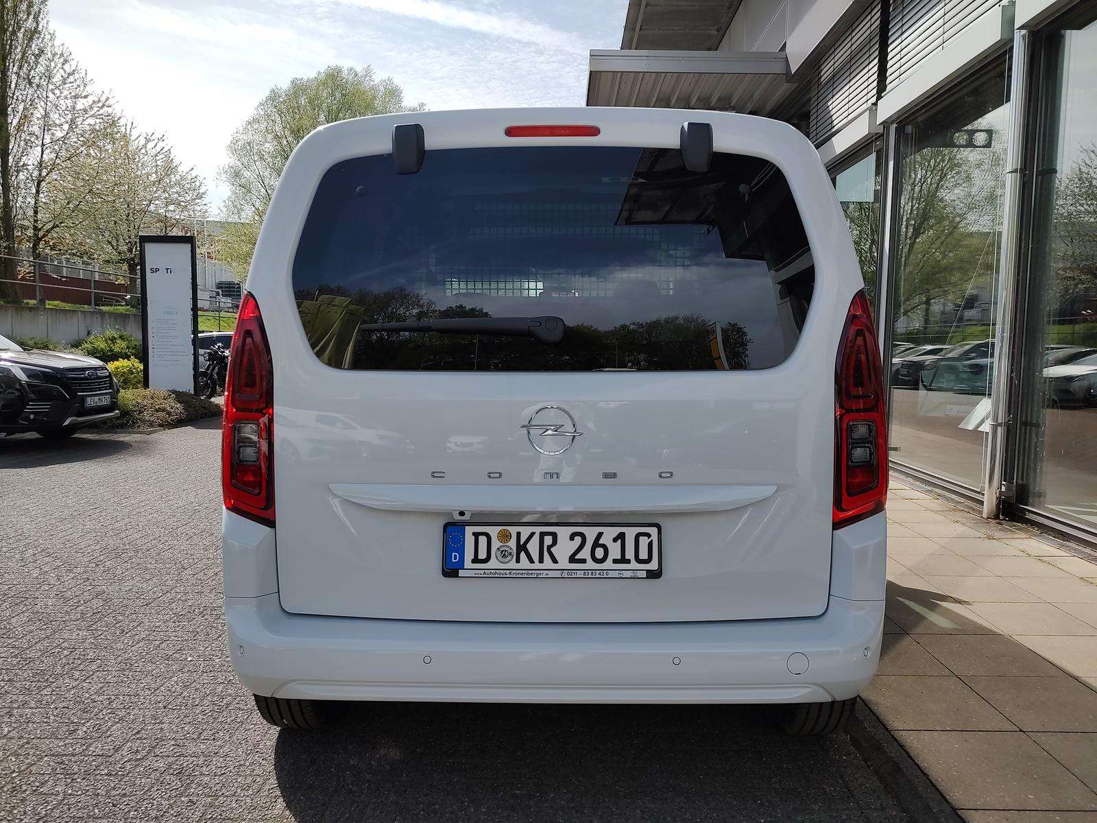Fahrzeugbild eines Opel Combo Life