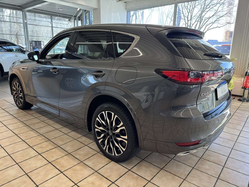 Fahrzeugbild eines Mazda CX-60