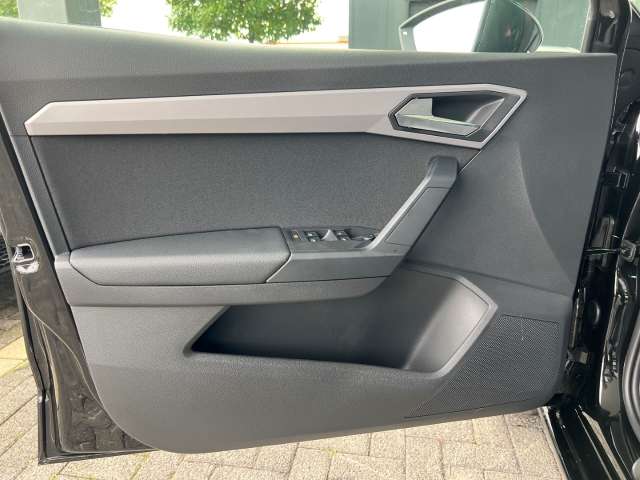 Fahrzeugbild eines SEAT Ibiza