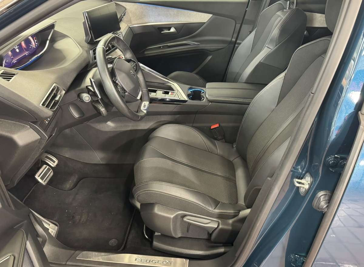 Fahrzeugbild eines Peugeot 3008