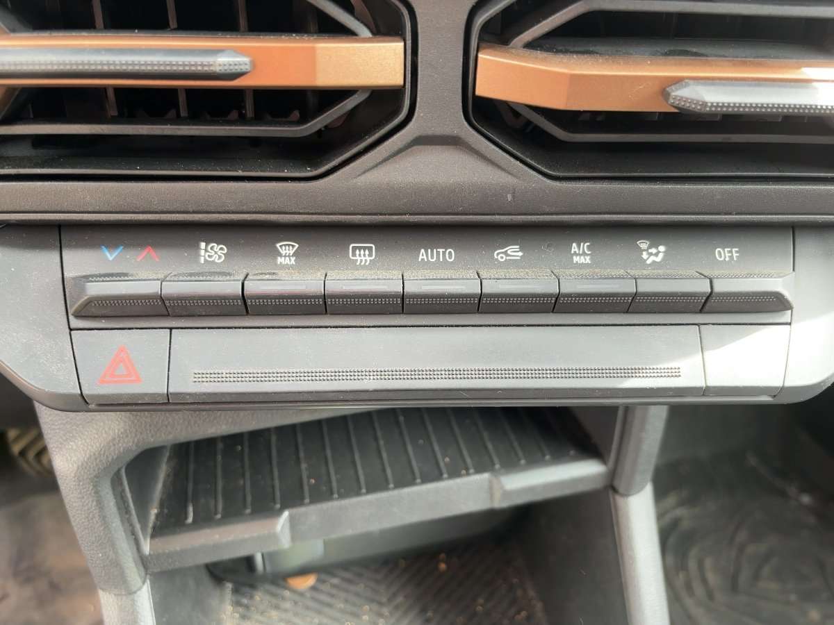 Fahrzeugbild eines Dacia Duster