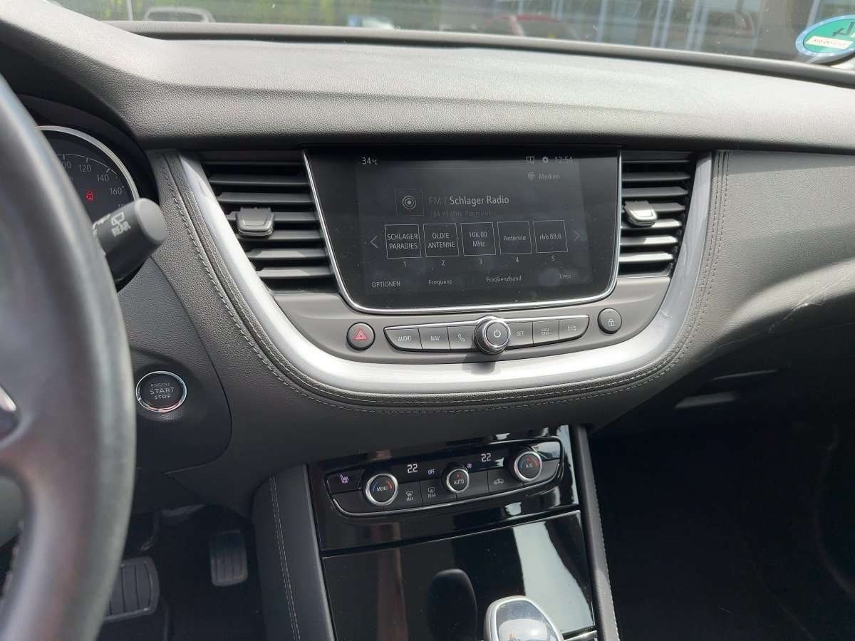 Fahrzeugbild eines Opel Grandland X