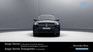Schräge Frontansicht auf einen Mercedes-Benz GLE , freigestellt