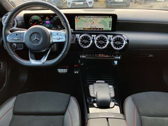 Fahrzeugbild eines Mercedes-Benz A-Klasse