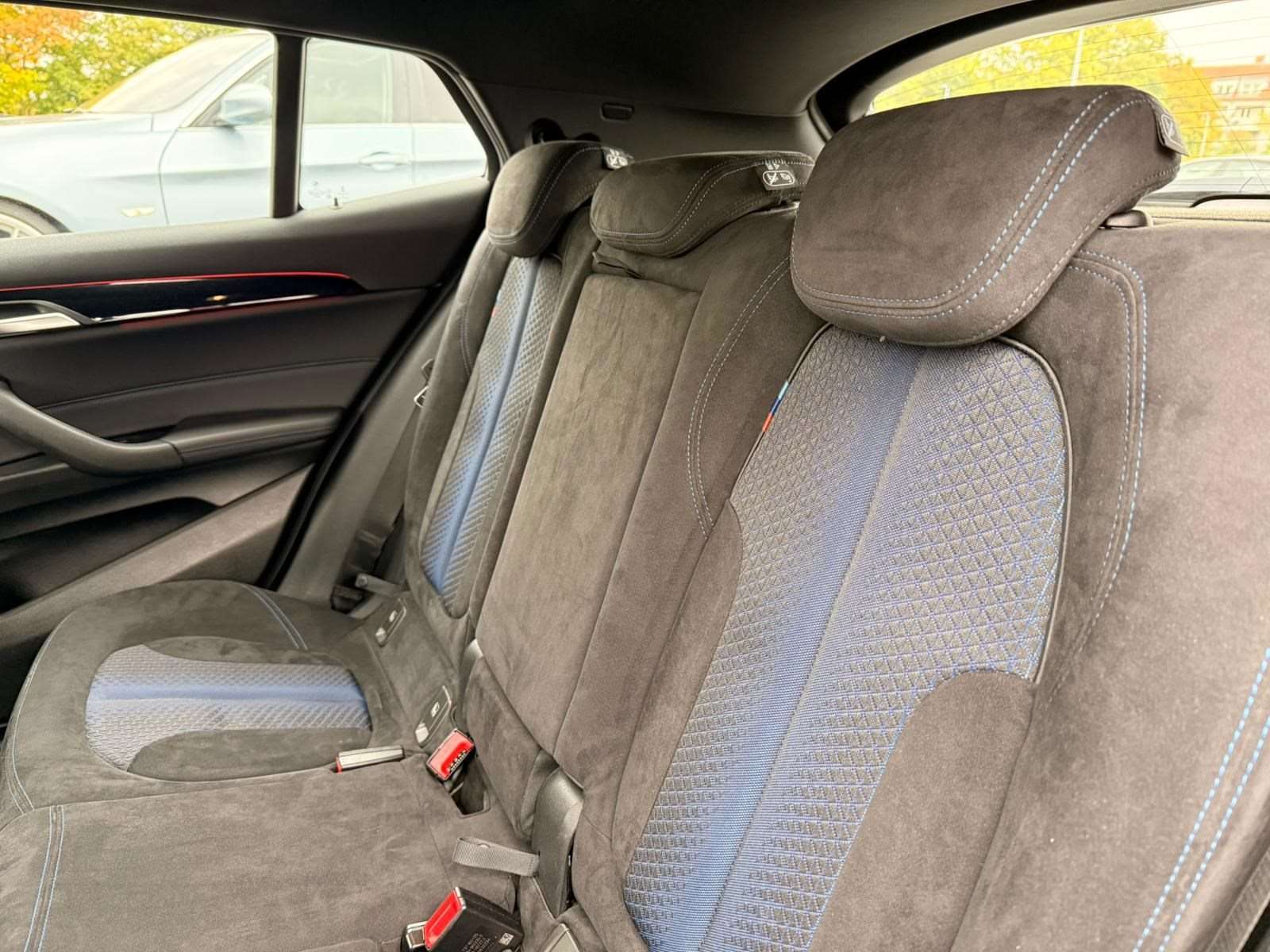 Fahrzeugbild eines BMW X2