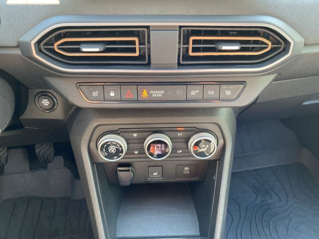 Fahrzeugbild eines Dacia Jogger
