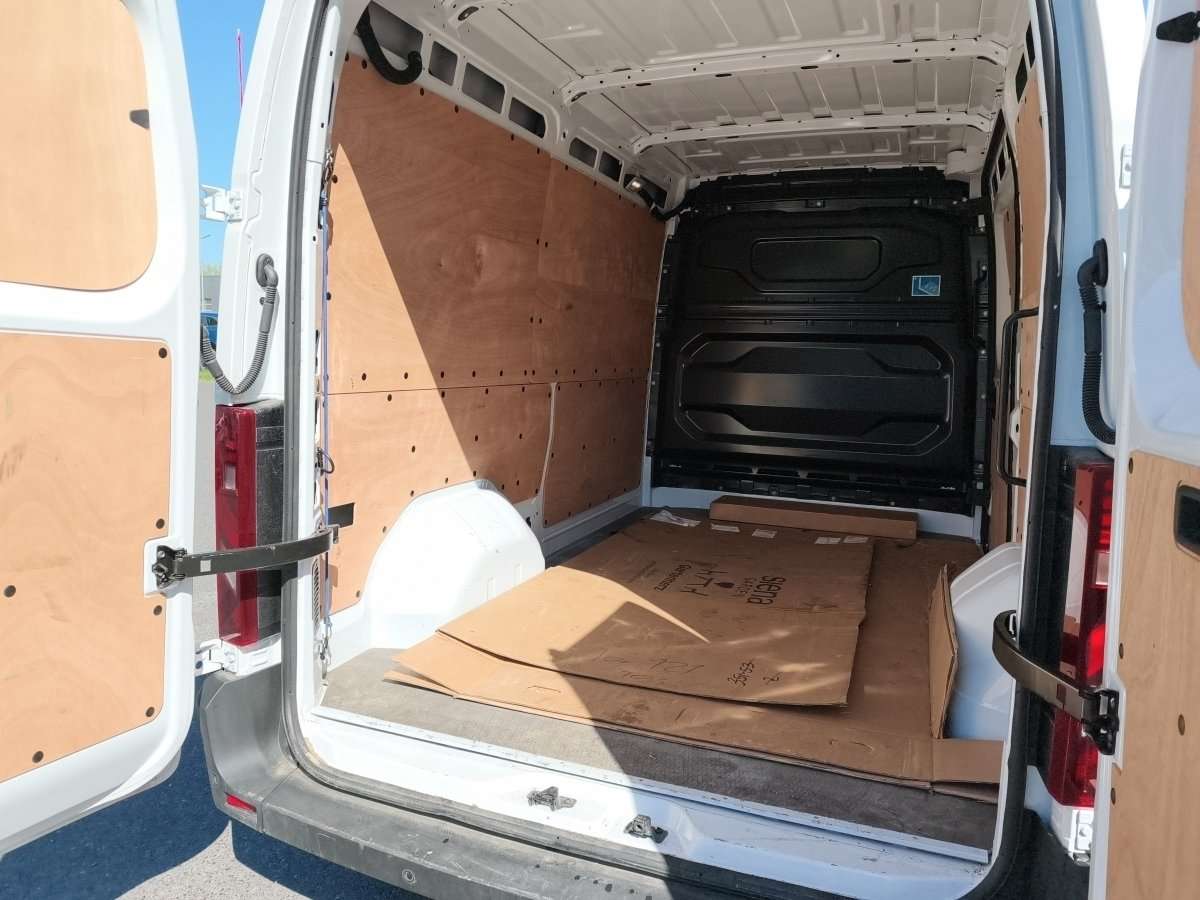 Fahrzeugbild eines Renault Master