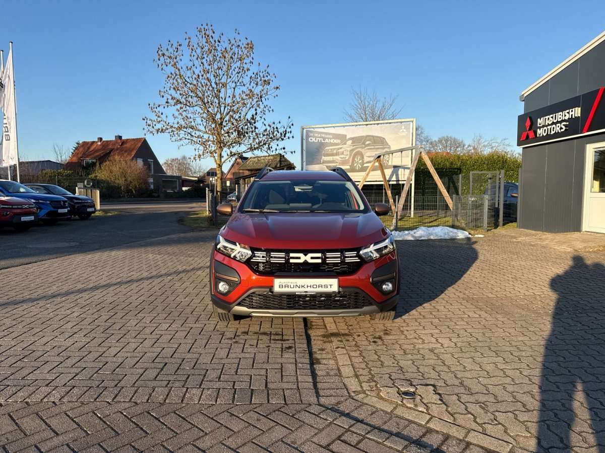 Fahrzeugbild eines Dacia Jogger