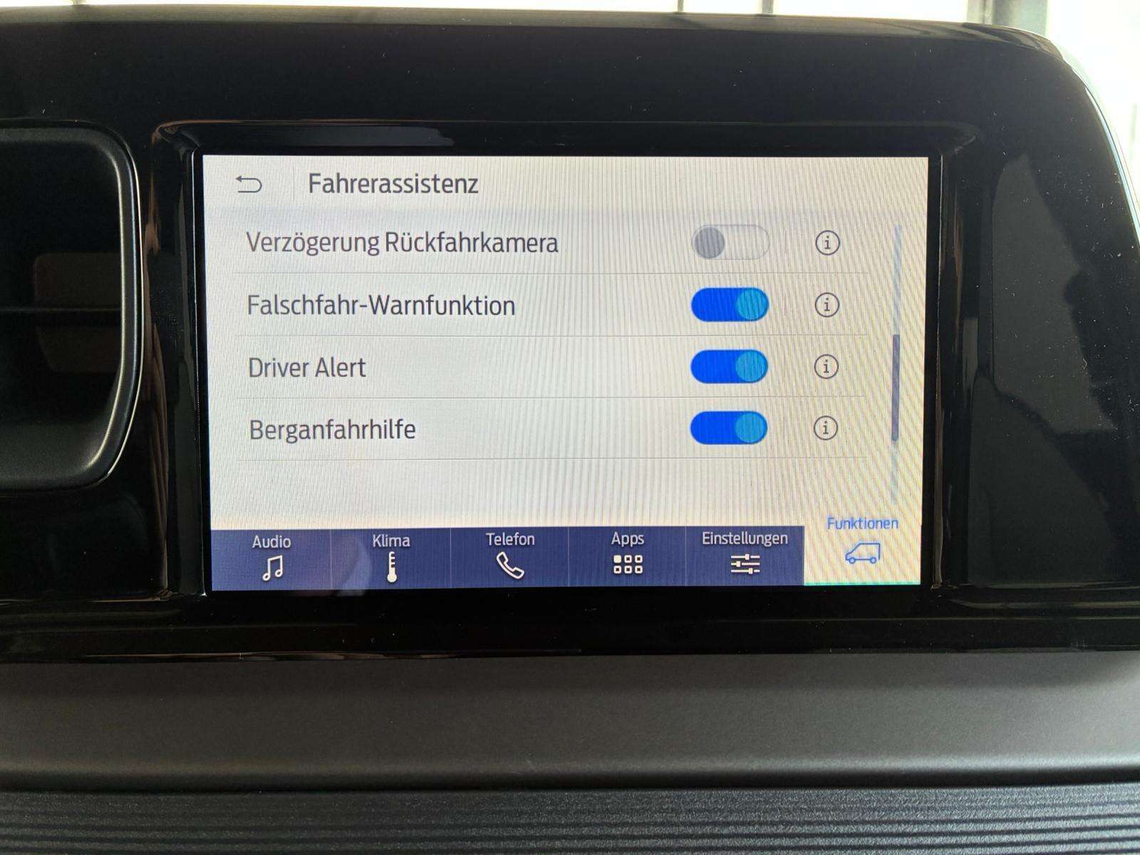 Fahrzeugbild eines Ford Tourneo Courier
