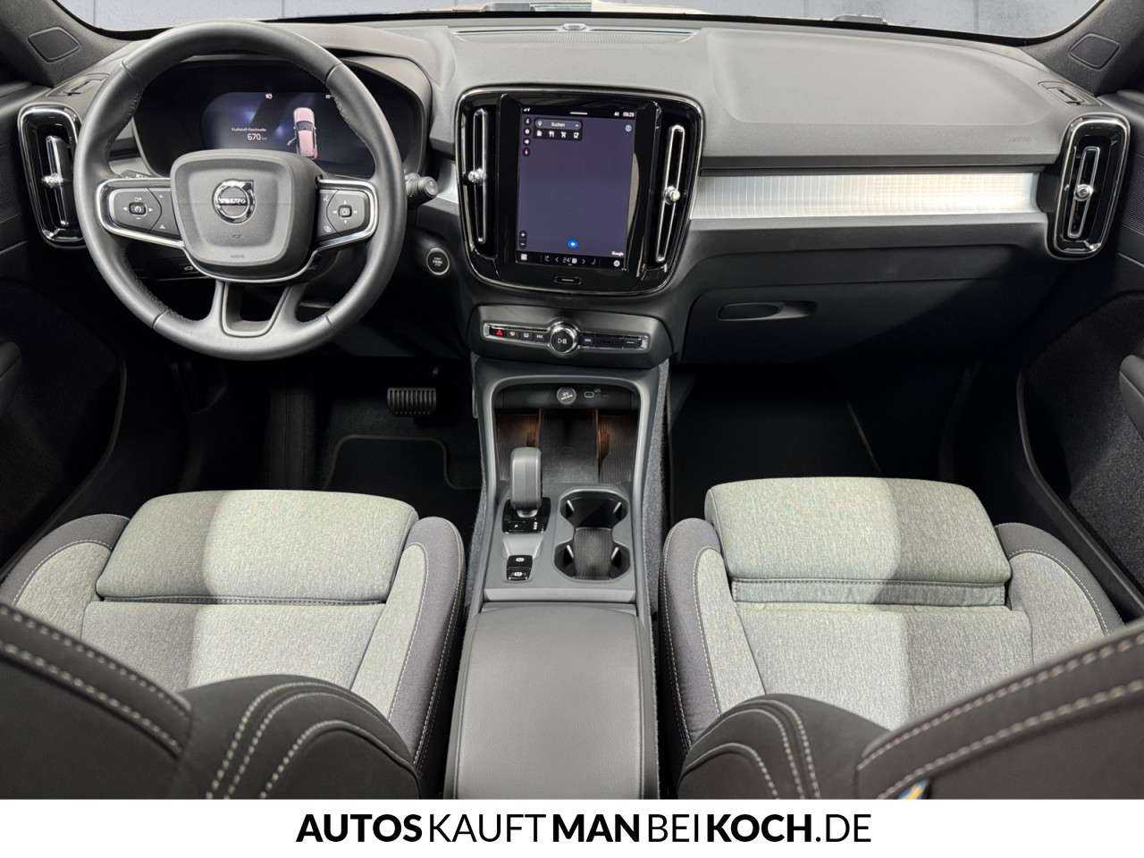 Fahrzeugbild eines Volvo XC40