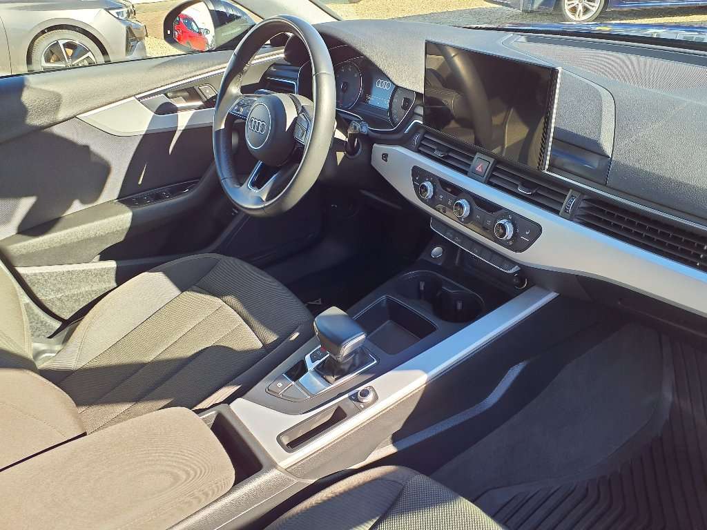 Fahrzeugbild eines Audi A4