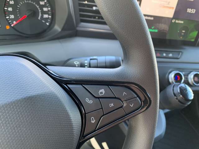 Fahrzeugbild eines Renault Master