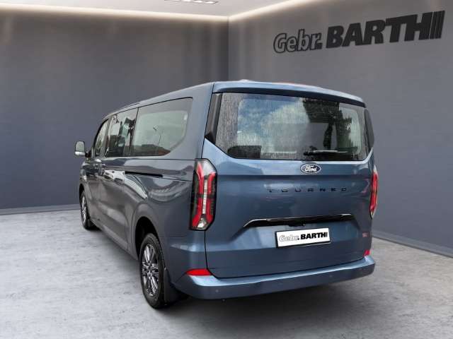 Fahrzeugbild eines Ford Tourneo Custom