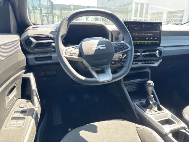 Fahrzeugbild eines Dacia Bigster
