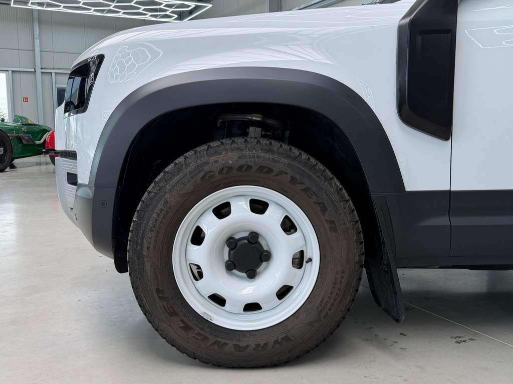 Fahrzeugbild eines Land Rover Defender