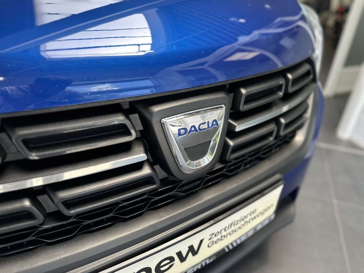 Fahrzeugbild eines Dacia Lodgy