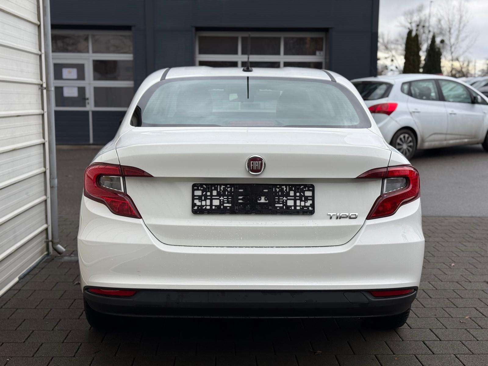 Fahrzeugbild eines Fiat Tipo