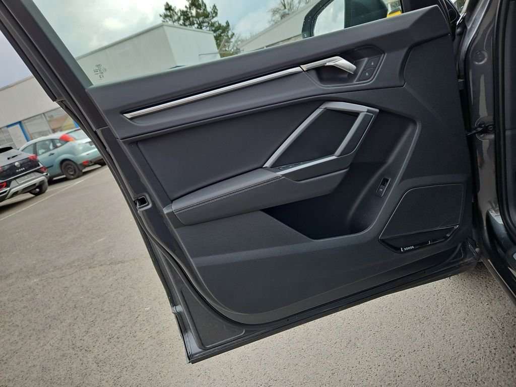 Fahrzeugbild eines Audi Q3