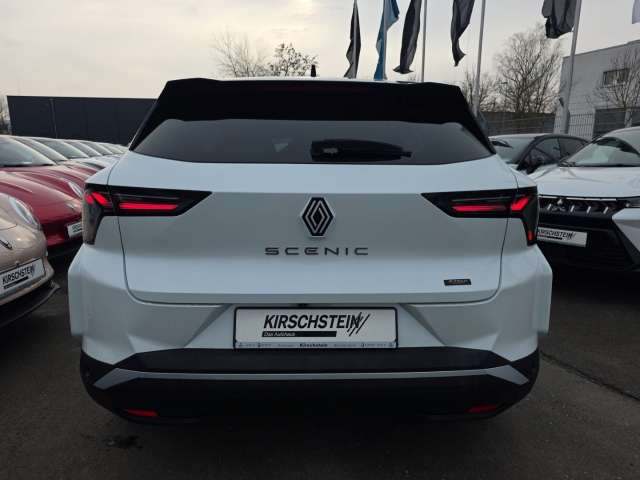 Fahrzeugbild eines Renault Scenic E-TECH
