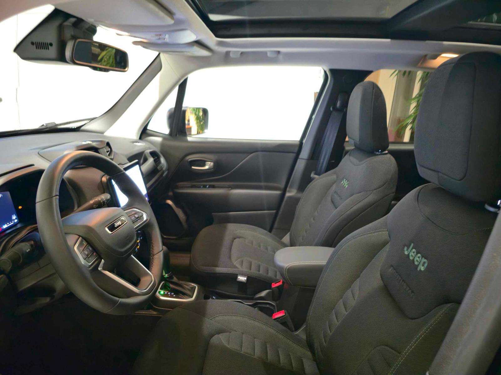 Fahrzeugbild eines Jeep Renegade