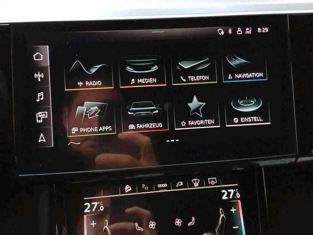 Fahrzeugbild eines Audi e-tron