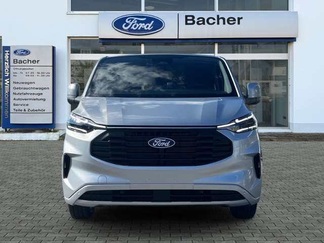 Fahrzeugbild eines Ford Transit Custom