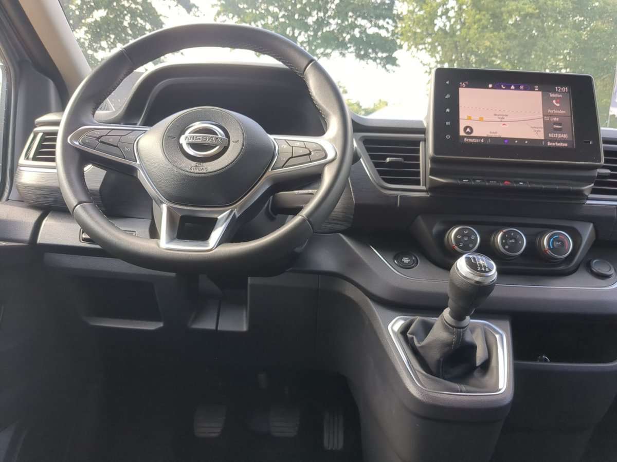 Fahrzeugbild eines Nissan Primastar