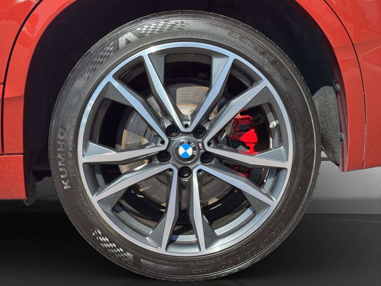 Fahrzeugbild eines BMW X2
