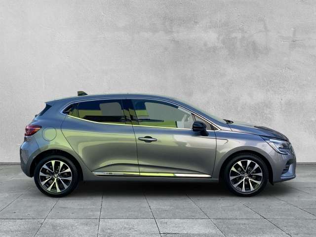 Fahrzeugbild eines Renault Clio