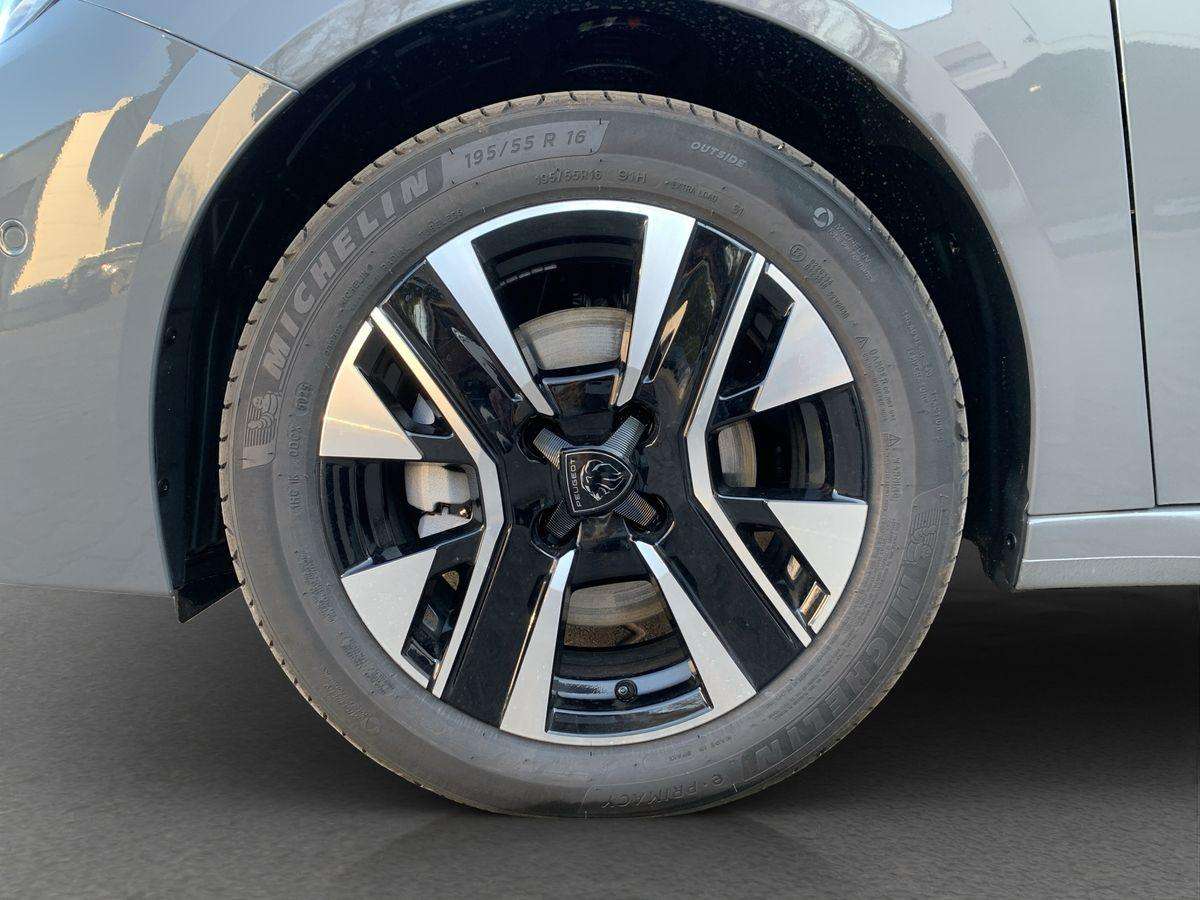 Fahrzeugbild eines Peugeot 208