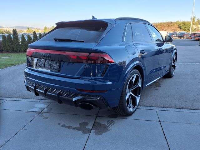 Fahrzeugbild eines Audi RS Q8