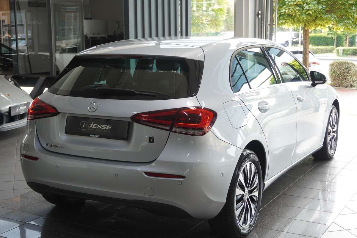 Fahrzeugbild eines Mercedes-Benz A-Klasse