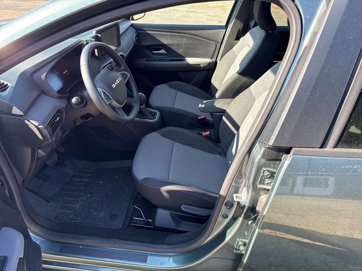 Fahrzeugbild eines Dacia Jogger