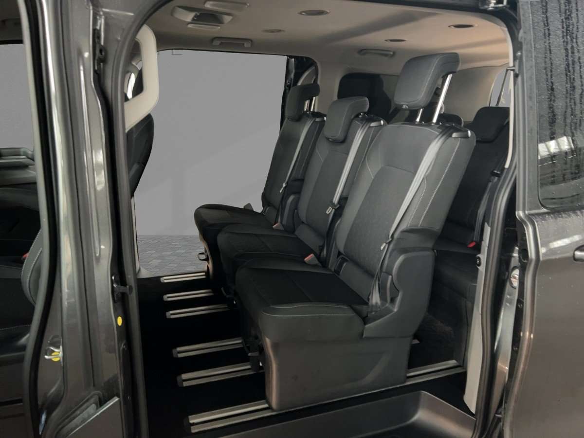 Fahrzeugbild eines Ford Tourneo Custom