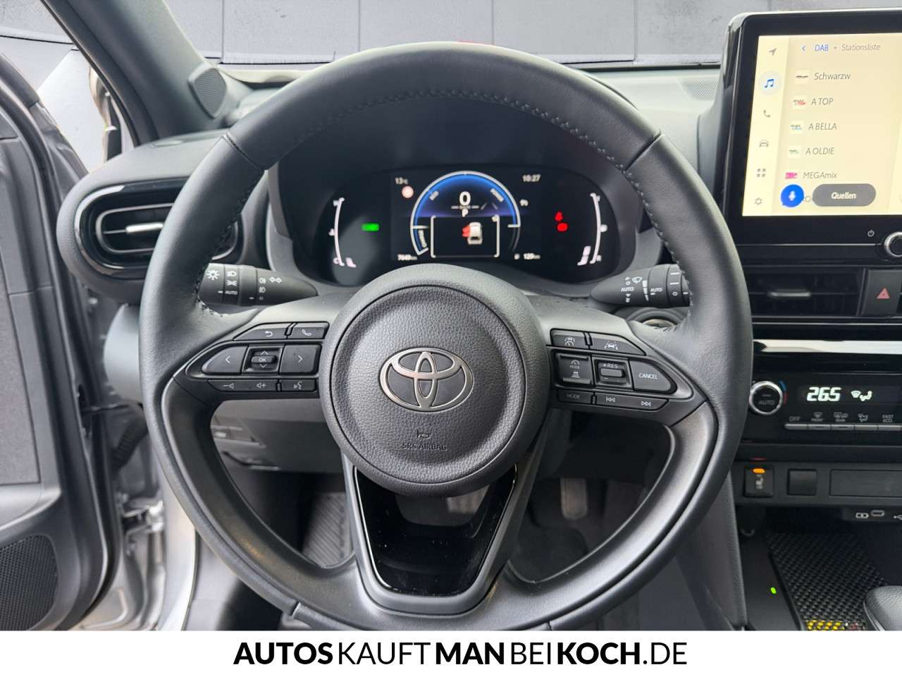 Fahrzeugbild eines Toyota Yaris Cross