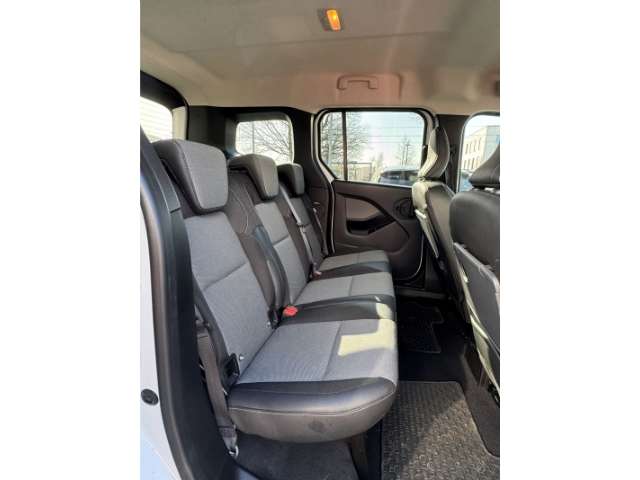 Fahrzeugbild eines Renault Kangoo