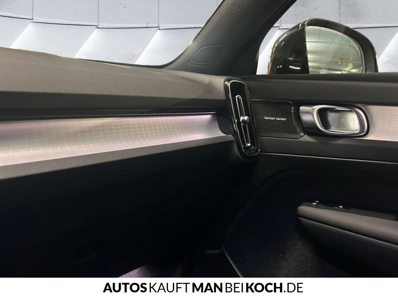 Fahrzeugbild eines Volvo XC40