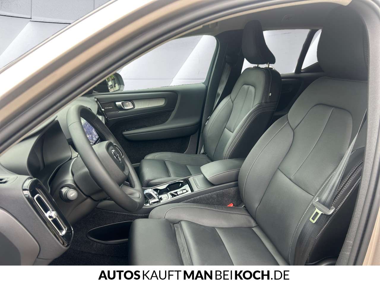 Fahrzeugbild eines Volvo XC40