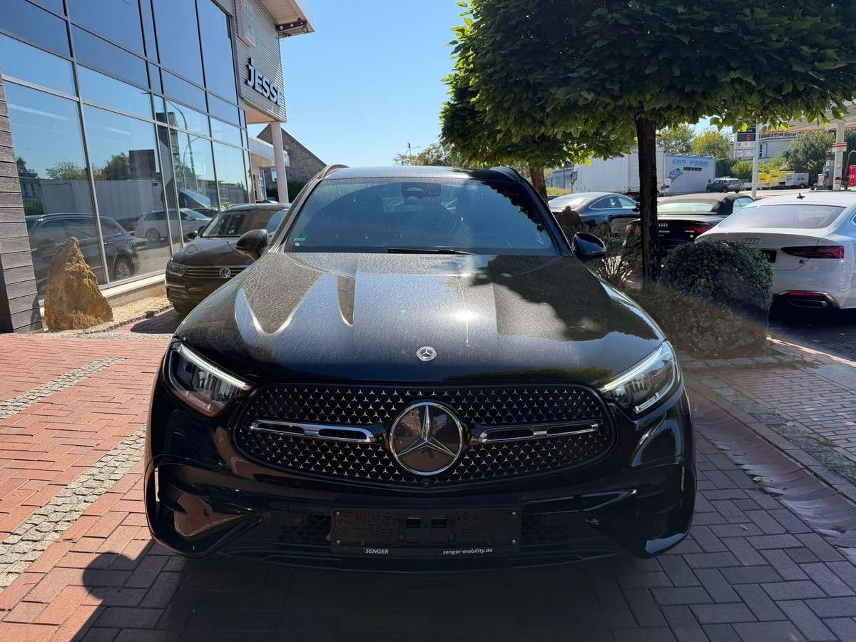 Fahrzeugbild eines Mercedes-Benz GLC