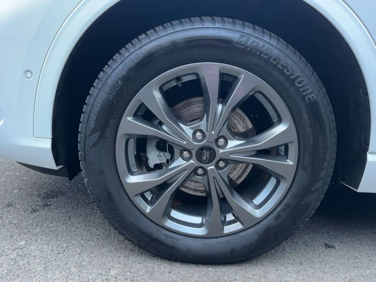 Fahrzeugbild eines Ford Kuga