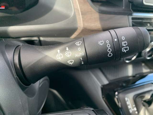 Fahrzeugbild eines Renault Kangoo