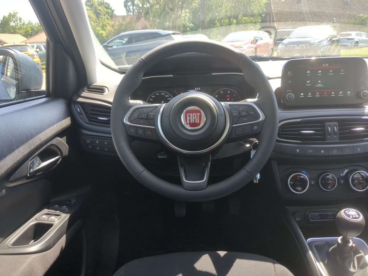 Fahrzeugbild eines Fiat Tipo